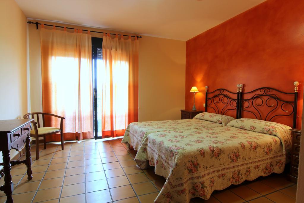 Rural Hojaranzos 3* Tejeda Del Tietar